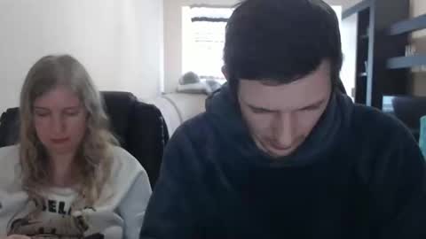 Snapshot of jenisandpeter chatting on 03.10.25 JenisAndPeter online show from 03.10.25