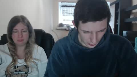 Snapshot of jenisandpeter chatting on 03.11.25 JenisAndPeter online show from 03.11.25