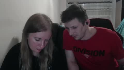 Snapshot of jenisandpeter chatting on 09.24.25 JenisAndPeter online show from 09.24.25