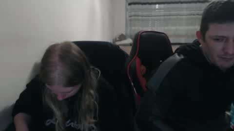 Snapshot of jenisandpeter chatting on 10.10.25 JenisAndPeter online show from 10.10.25