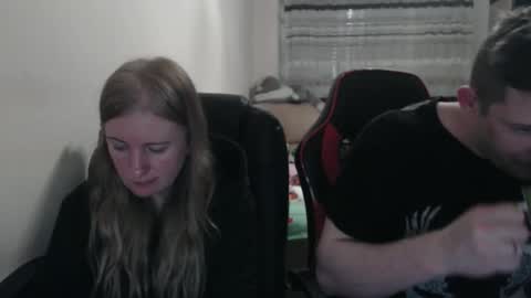 Snapshot of jenisandpeter chatting on 10.22.25 JenisAndPeter online show from 10.22.25