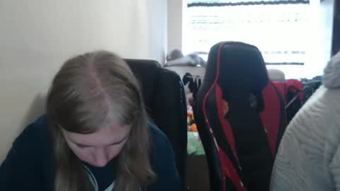 Snapshot of jenisandpeter chatting on 10.31.25 JenisAndPeter online show from 10.31.25