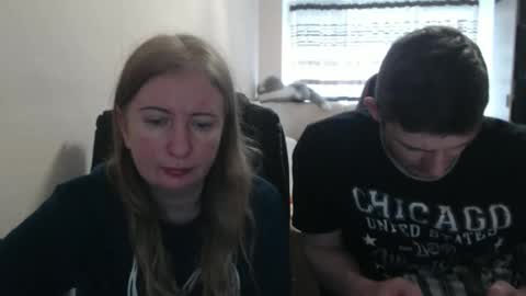 Snapshot of jenisandpeter chatting on 11.04.25 JenisAndPeter online show from 11.04.25