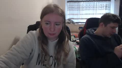 JenisAndPeter online show from 11.10.25