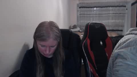 JenisAndPeter online show from 03.13.26