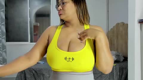 jenn online show from 03.11.25