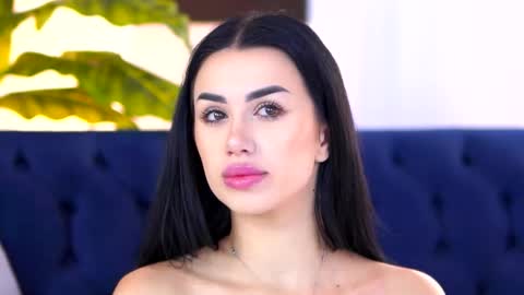 jenna_day online show from 10.11.25