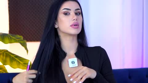 jenna_day online show from 10.27.25