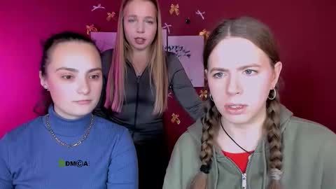 jenna_elayne online show from 12.20.25