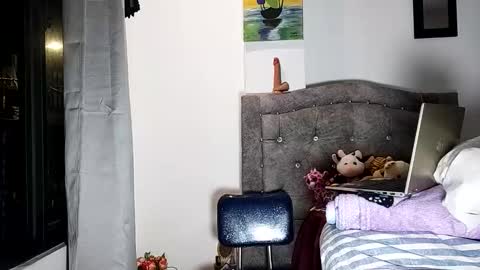  Isabella  online show from 10.25.25