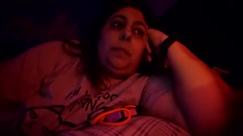 Snapshot of jennabrady chatting on 02.06.25 Dragon Queen. Be my Dragon -- and online show from 02.06.25