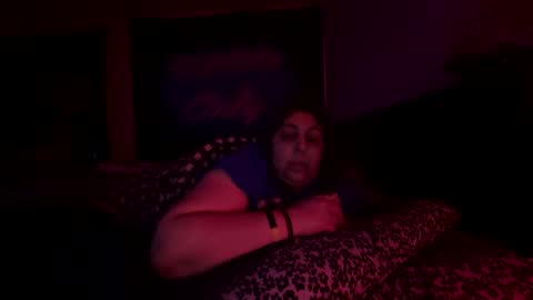 Snapshot of jennabrady chatting on 09.18.25 Dragon Queen. Be my Dragon -- and online show from 09.18.25