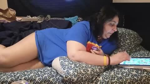 Snapshot of jennabrady chatting on 09.19.25 Dragon Queen. Be my Dragon -- and online show from 09.19.25