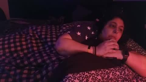 Snapshot of jennabrady chatting on 10.23.25 Dragon Queen. Be my Dragon -- and online show from 10.23.25