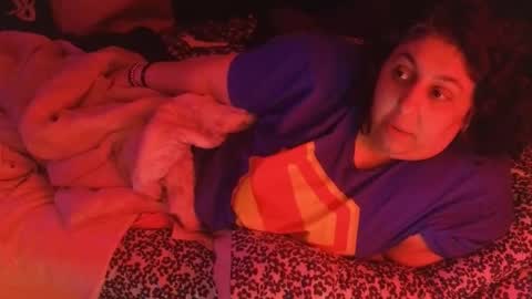 Snapshot of jennabrady chatting on 10.27.25 Dragon Queen. Be my Dragon -- and online show from 10.27.25