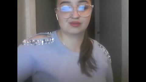 Snapshot of jennaldirl chatting on 10.18.25 JennalDirl online show from 10.18.25