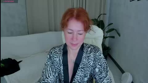 Snapshot of jennali1 chatting on 05.25.26 Jenna online show from 05.25.26
