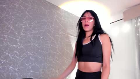 Jenner online show from 12.14.25