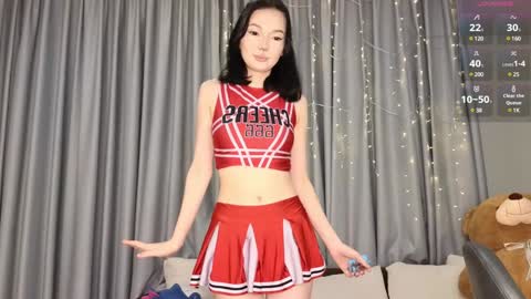 jennie_cutie online show from 12.25.24