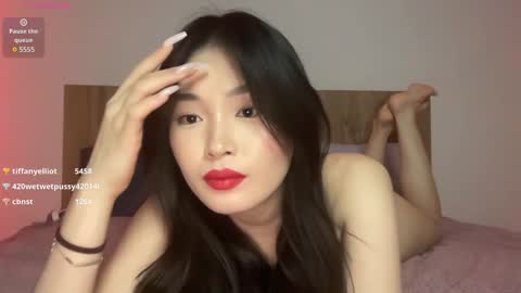 jennie_yung online show from 12.15.24