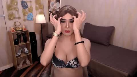 jenniegarcia online show from 11.17.25