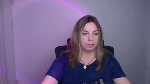 Jennifer online show from 09.11.25