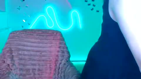 Jennifer online show from 03.22.26