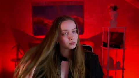 Snapshot of jennifergraces chatting on 05.29.26 Jennifer online show from 05.29.26