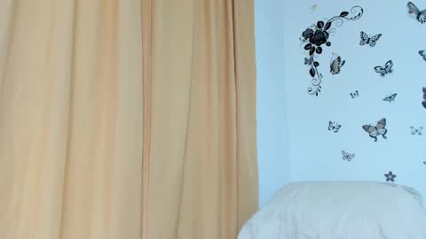 jenniferloveyou online show from 10.13.25