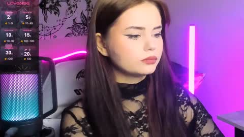 Jenni online show from 12.19.24