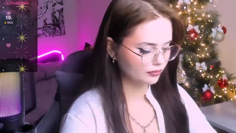 Jenni online show from 12.28.24