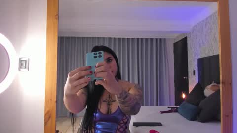 Jenn online show from 01.08.26