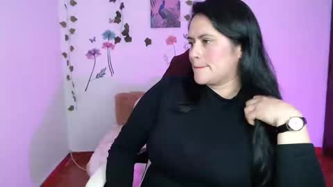 Snapshot of jenny__666 chatting on 10.27.25 jenny__666 online show from 10.27.25
