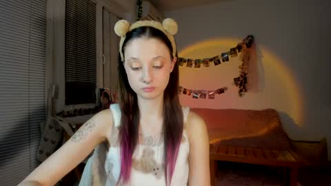 Jennifer Jenny Darling   online show from 12.11.24