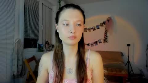 Jennifer Jenny Darling   online show from 02.26.25