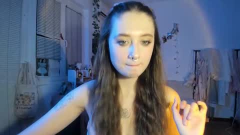 Jennifer Jenny Darling   online show from 10.04.25