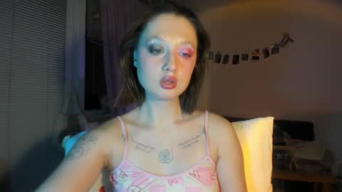 Jennifer Jenny Darling   online show from 01.31.26