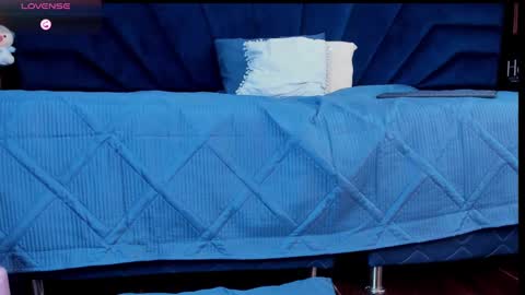 Jenny  online show from 01.30.25