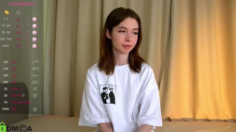 Snapshot of jenny_lylu chatting on 02.26.25 Ori online show from 02.26.25