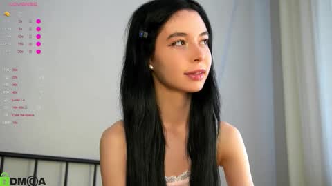 Snapshot of jenny_lylu chatting on 10.02.25 Ori online show from 10.02.25