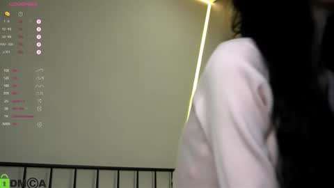 Snapshot of jenny_lylu chatting on 10.18.25 Ori online show from 10.18.25