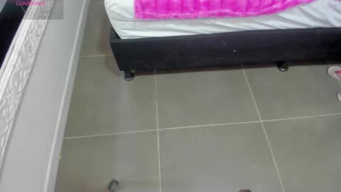 Snapshot of jenny_stark chatting on 10.01.25 jenny_stark online show from 10.01.25