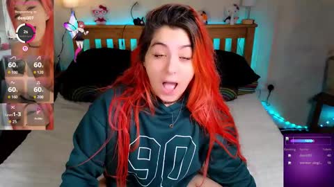 Snapshot of jenny_style chatting on 10.21.25 JennyStyle online show from 10.21.25