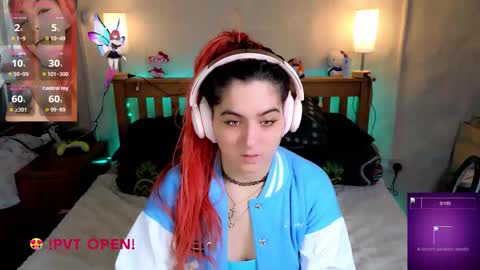 Snapshot of jenny_style chatting on 11.02.25 JennyStyle online show from 11.02.25