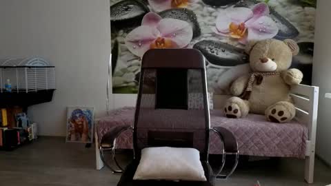 jennycutey online show from 02.27.25