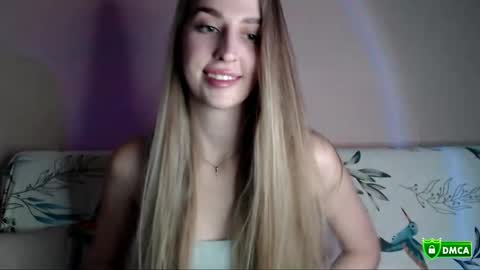 The Flower Power Models online show from 12.19.25