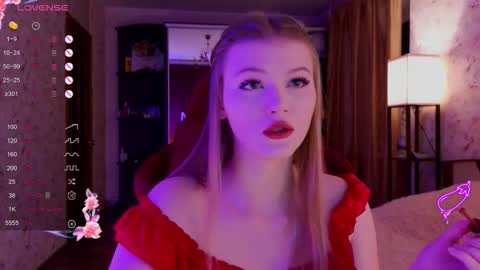 Snapshot of jennykiss11 chatting on 10.18.25 your dream online show from 10.18.25