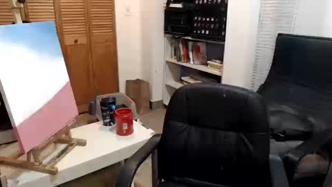 Snapshot of jennyneeds chatting on 10.11.25 theChloeStar online show from 10.11.25