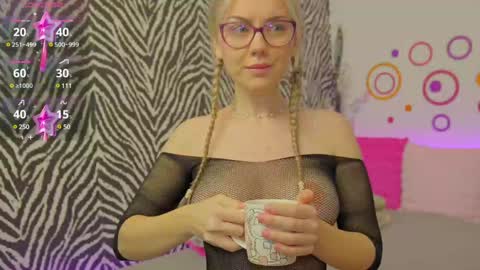   JennyShow online show from 12.13.24