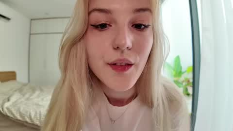 Jen  online show from 03.06.25